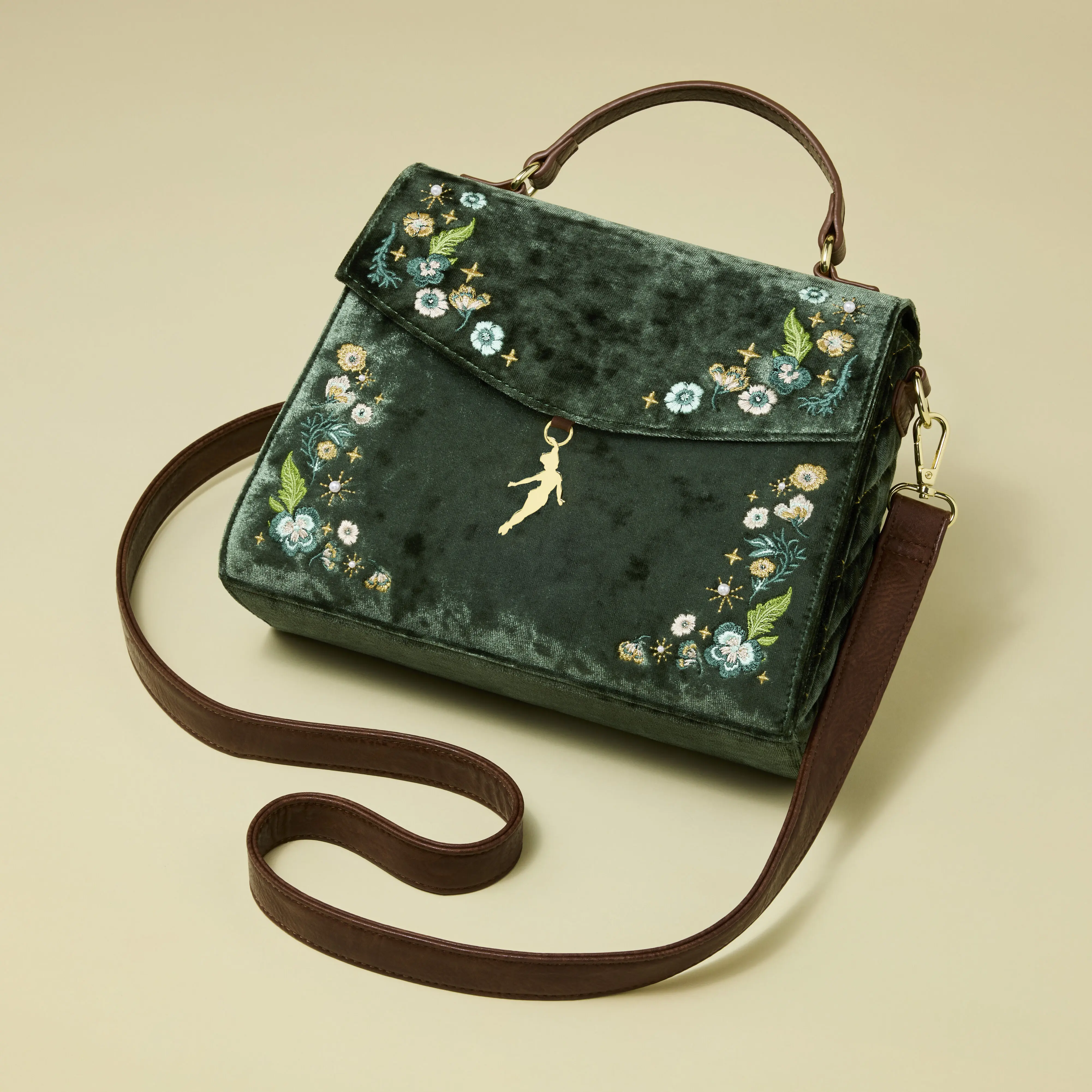 Peter Pan Exclusive Quilted Texture Crossbody Bag - Image 3