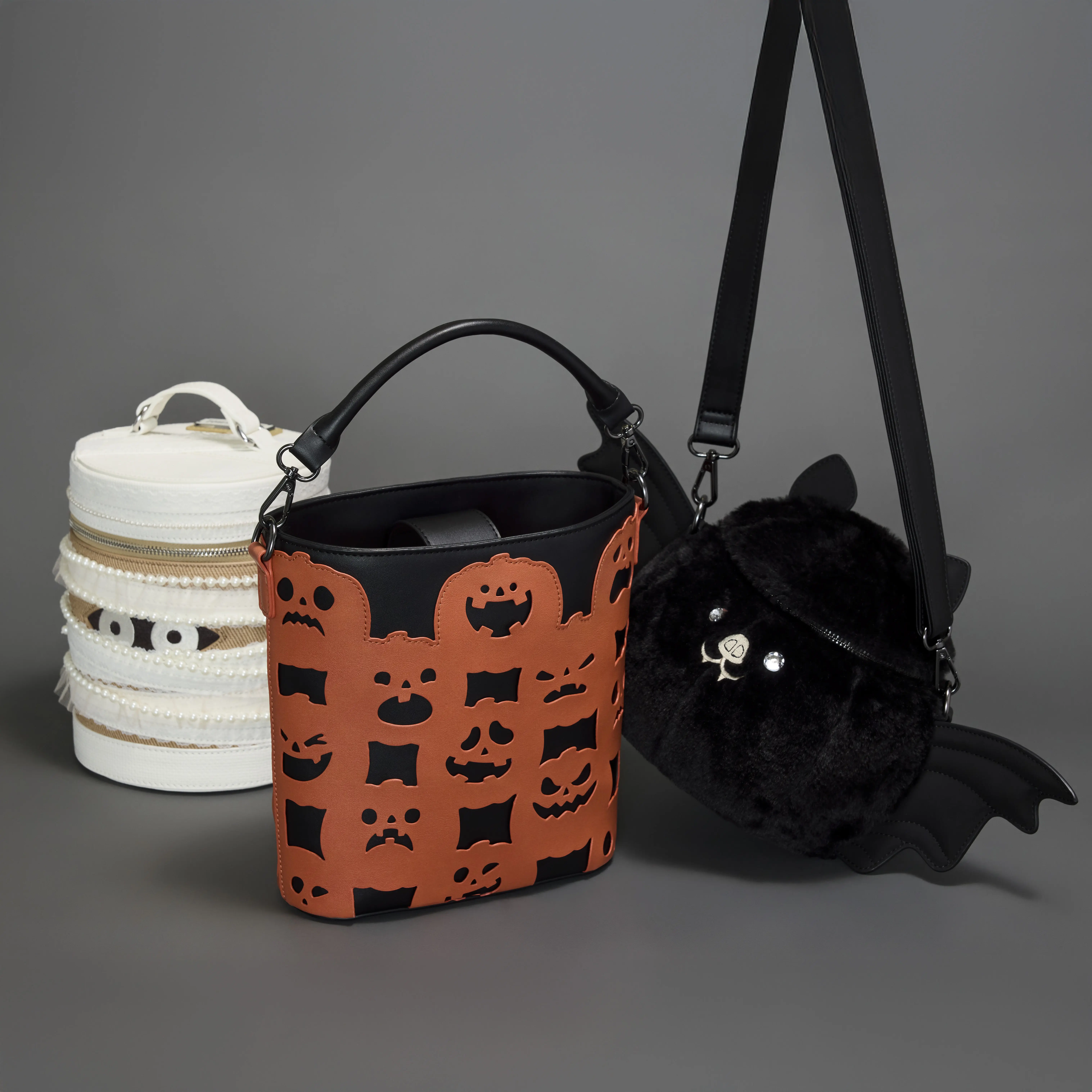 Loungefly Jack-o'-Lantern Glow Crossbody Bag - Image 4